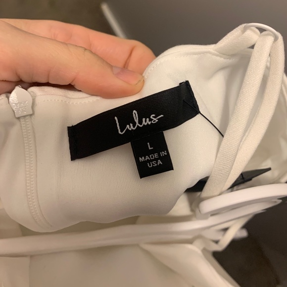 White dress- Lulus - Picture 3 of 3